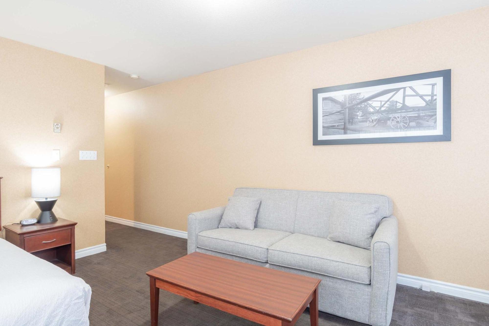 Sandman Hotel Castlegar Exterior foto