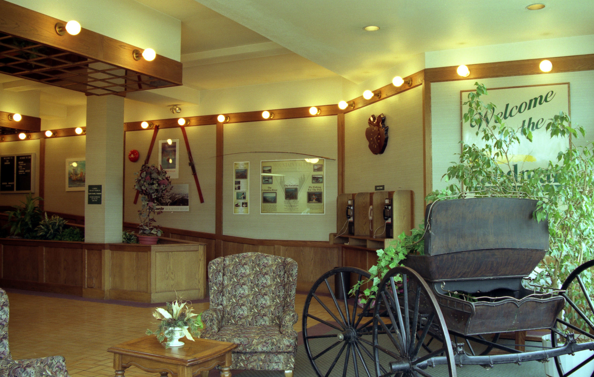 Sandman Hotel Castlegar Exterior foto